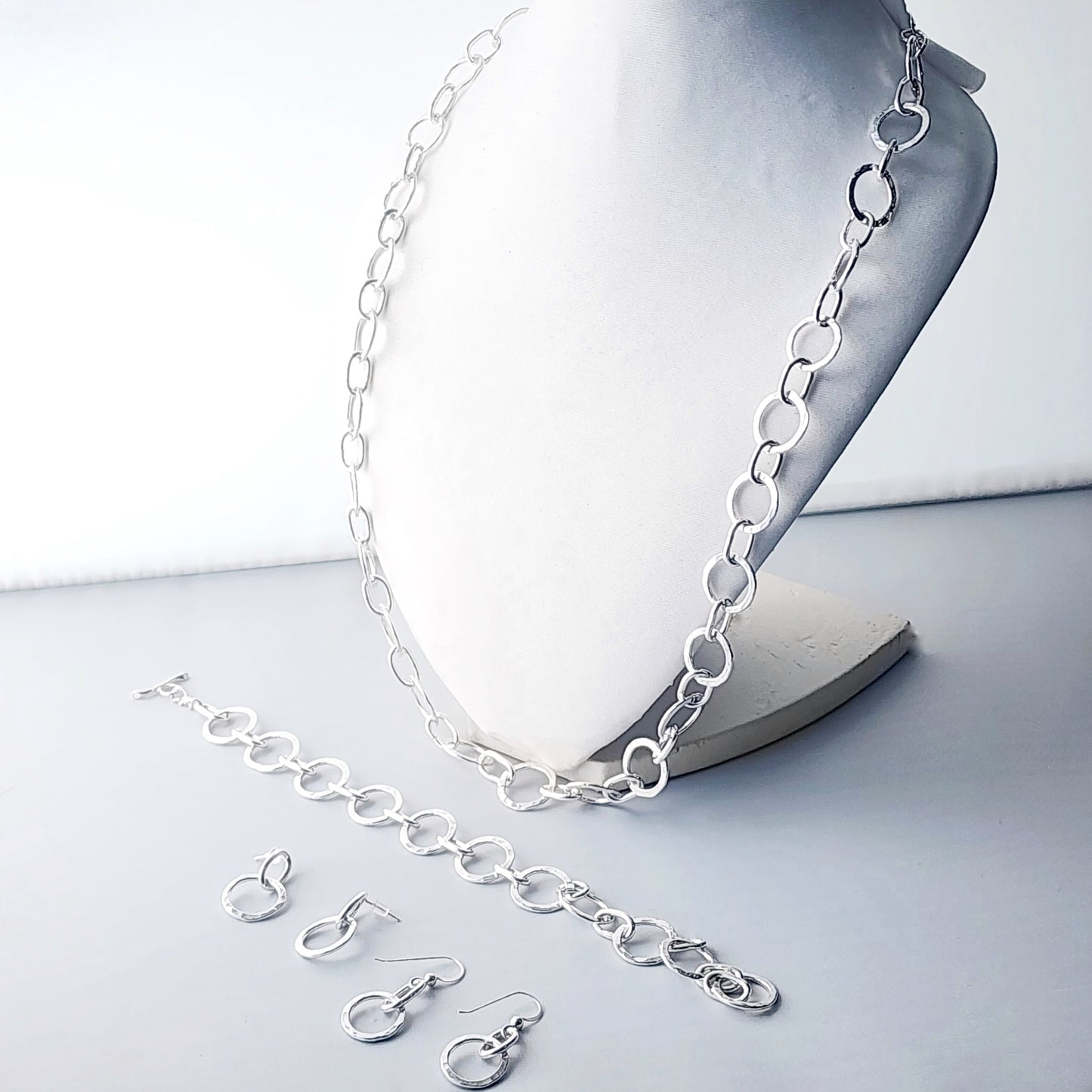 Sterling silver hammered link full length necklace “Dancing Lights”